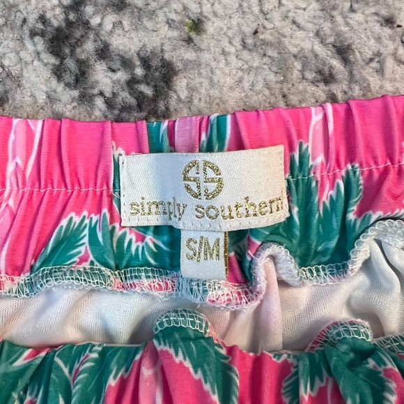 Simply Southern Pink and Green Shorts with Navy Blue Pom Poms Size S/M - Picture 4 of 8